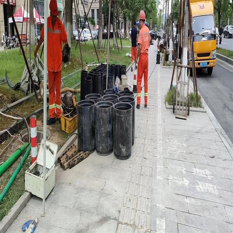 绥棱管道短管置换修复